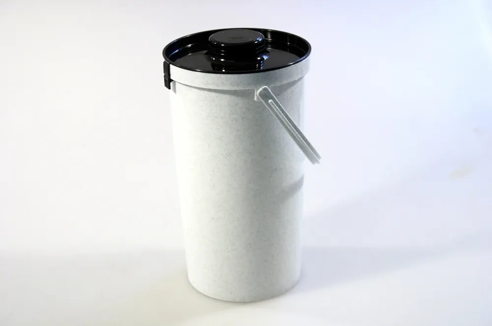 ALFA PLASTIK - Konvička 3l s víčkem mramor Nízká Cena