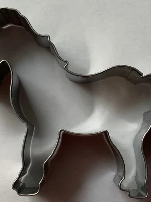 Autentický SMOLÍK COOKIE - Vykrajovačka koník 63mm nerez