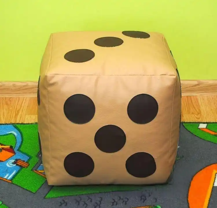 Dětský taburet KOSTKA 30 cm - tmavěbéžová + čokoláda Kup Teď